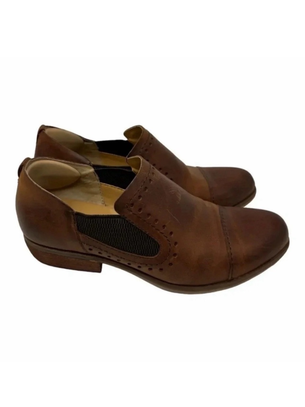 Korks Gertrude Double Gore Shoe